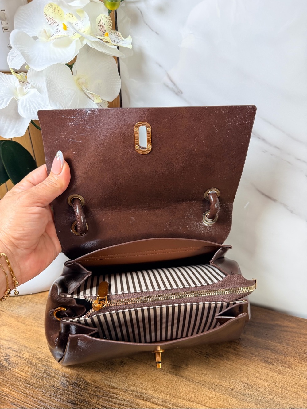 Brown Leather Top-Handle Crossbody Bag - Unbranded - Picture 6 of 8